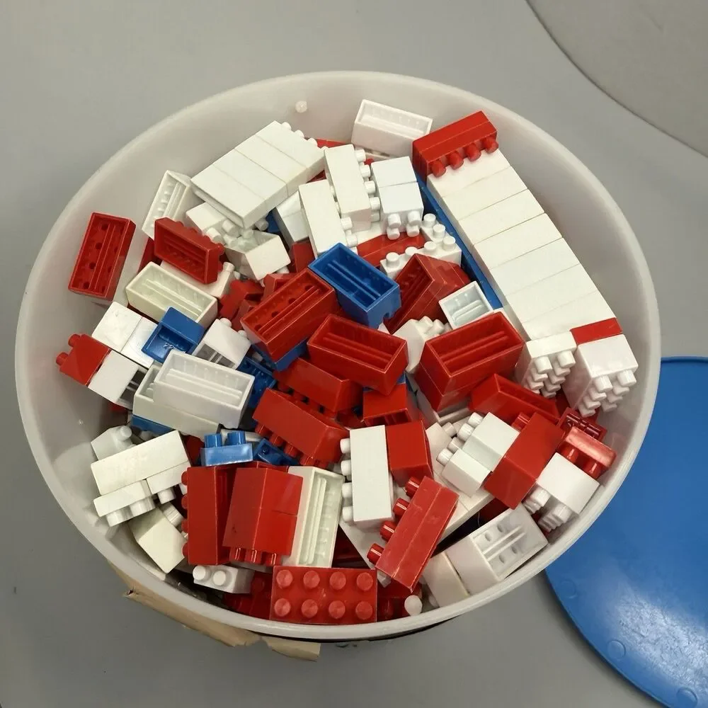 Sears BRIX BLOX 1000pc Bucket Bricks Gears Red White Blue Vintage 5 Lbs EUC